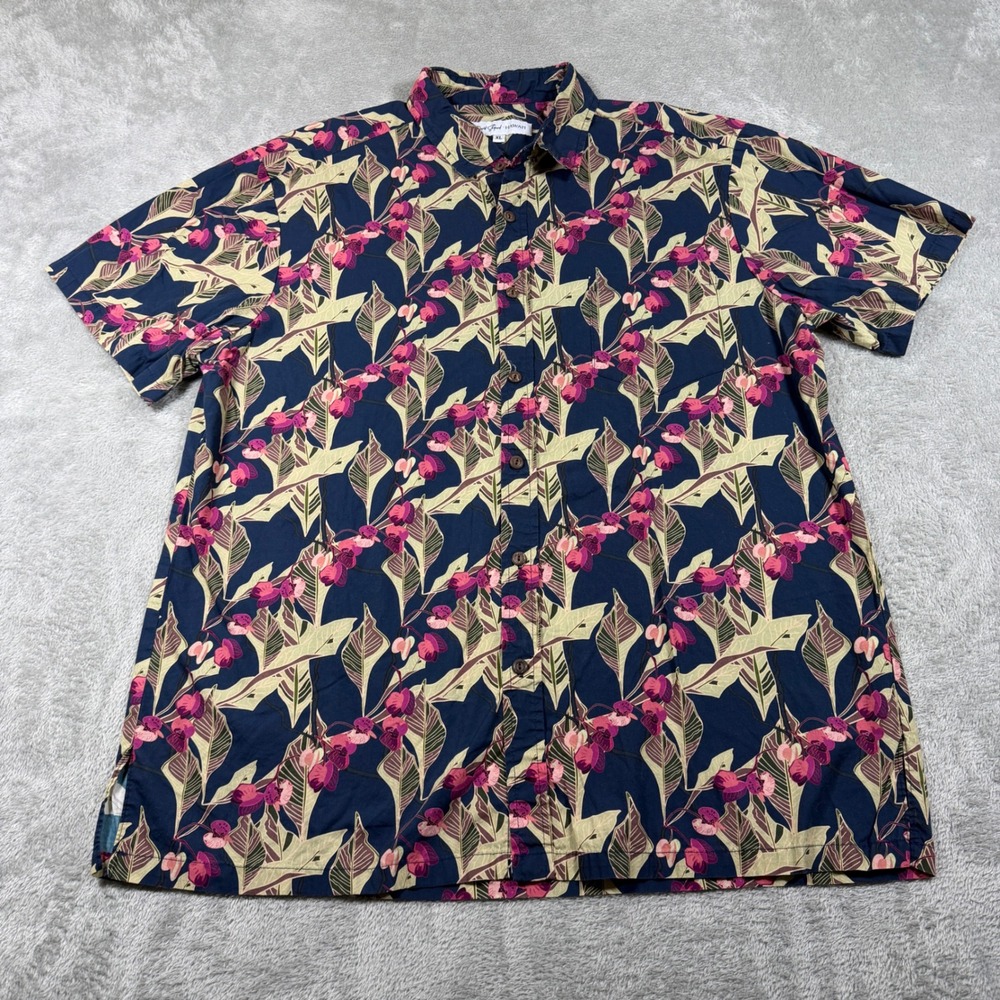 David Shepard Hawaii Button Up Shirt Men XL Navy Blue Floral Cotton Short Sleeve